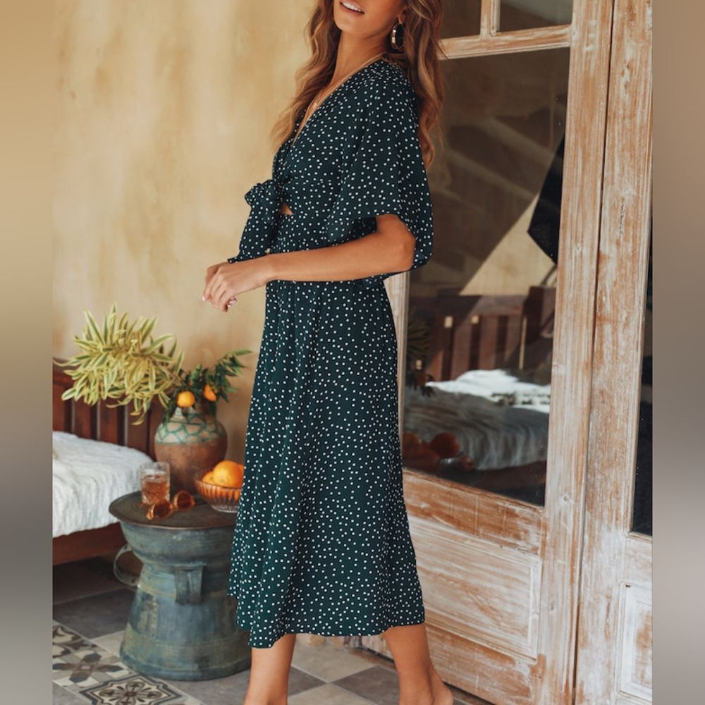 Eleter Women's NWOT Green Polka Dot Tie-Front Short Sleeve Midi Dress Sz Medium - Picture 8 of 13